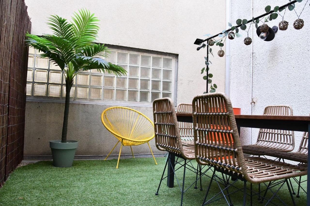Le Rive Droite - Gare Centre - Wifi - Terrasse - Face Remparts Apartment Avignon Bagian luar foto