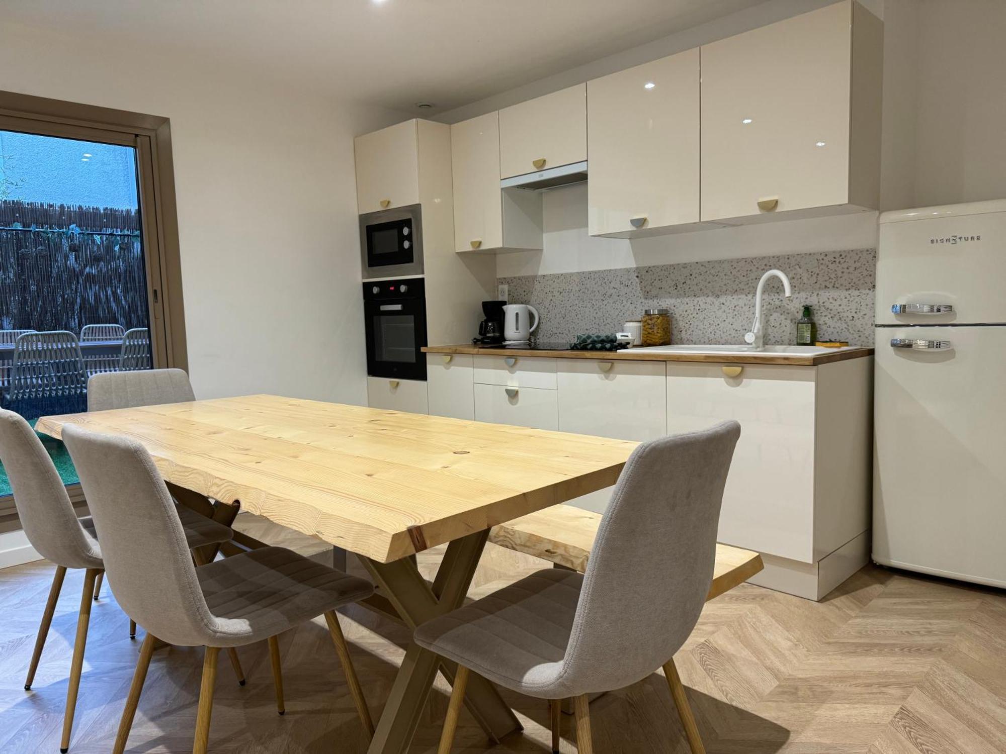 Le Rive Droite - Gare Centre - Wifi - Terrasse - Face Remparts Apartment Avignon Bagian luar foto